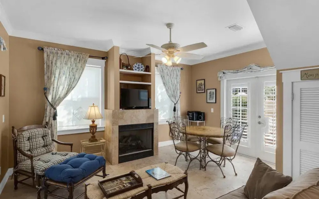 Mon Petit Chateau - Gulf Side - Sleeps 8