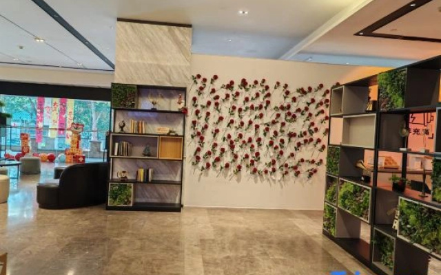 Homeinn Selected Hotel (Guangzhou Yong Qing Fang LiWanHu GongYuan Dian)