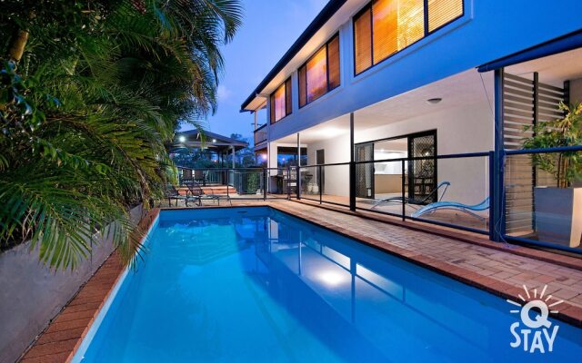 Sardinia 7 Bedroom Waterfront House - Q Stay