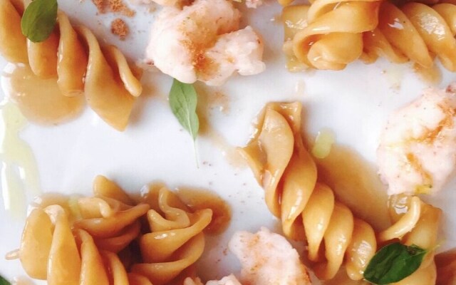 1883 Restaurant & Rooms