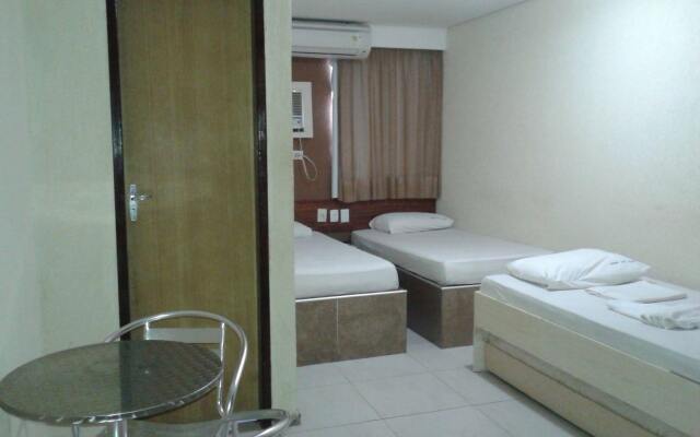 Hotel Uzi Praia