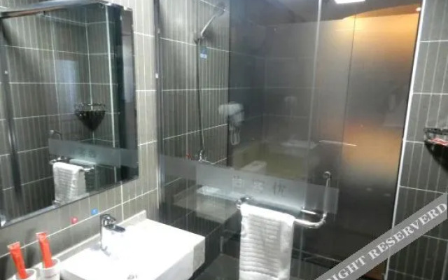 Shankee Hotel (Baicheng University Town Dingyang Wanda)