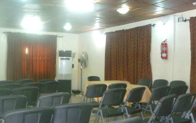 Harmonia Hotel