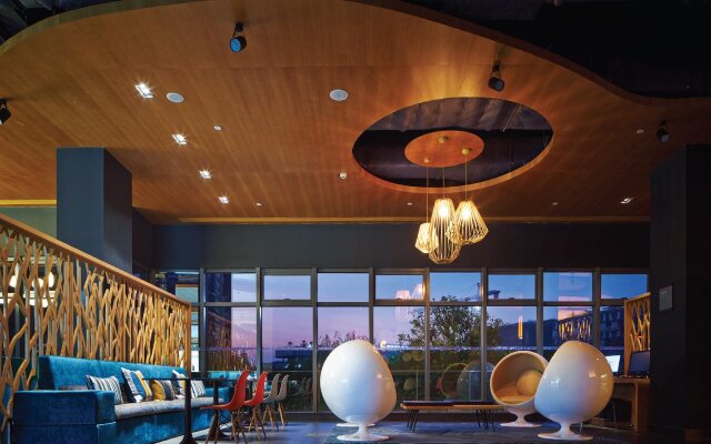 Aloft Dongguan Songshan Lake