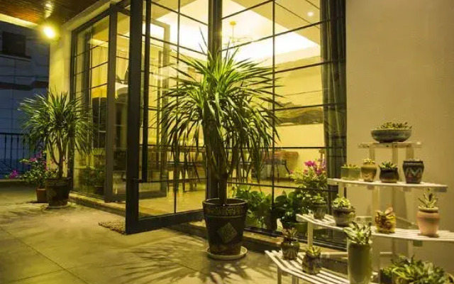 Guanyu Seaview Holiday Homestay (Shengsi Donghai Fishing Village Branch)