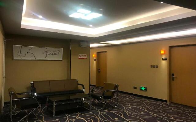 7Days Premium Zibo Huantai Xinyu Building Branch