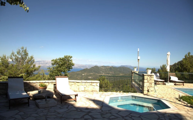 Estate Dafnopanagia Luxury Apartment