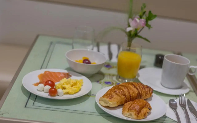 Hotel Les Bulles de Paris