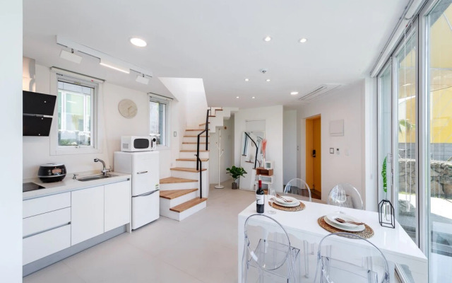 PoolVilla The Secret - Aewol