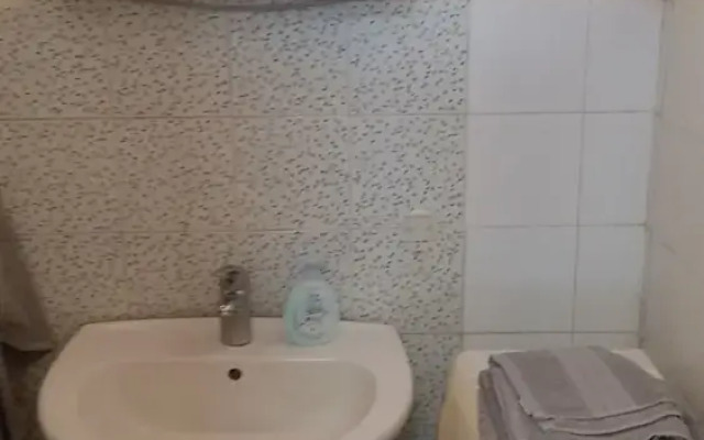 Flavio Gioia short let