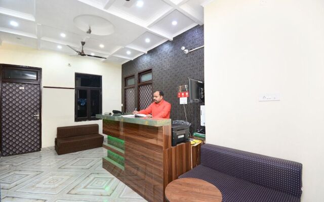 OYO 30743 Hotel Himalayan