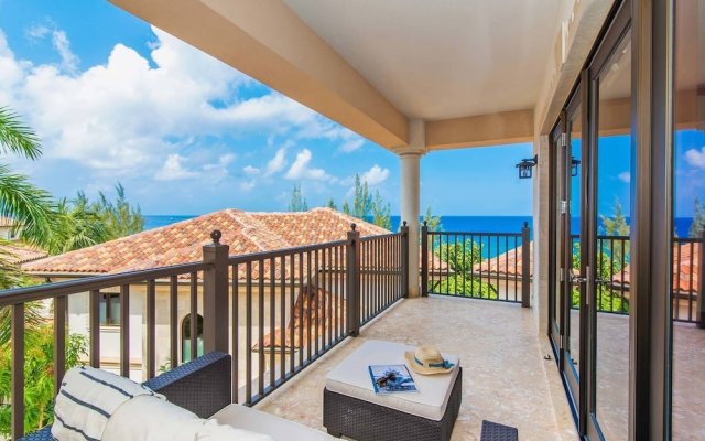 Casa Luna 4 by Grand Cayman Villas & Condos