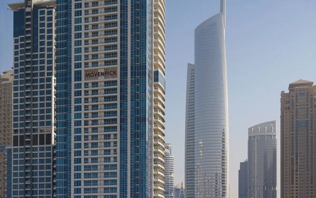 Mövenpick Jumeirah Lakes Towers Hotel