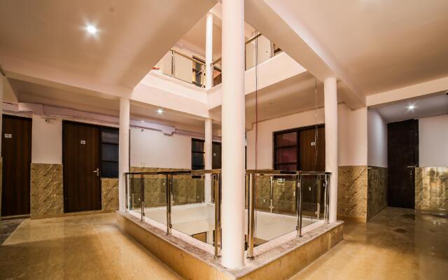 Collection O 82679 Cubic Stays