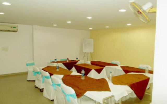 Nouva By Dcrest Hotel