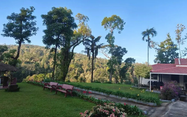 Moon Mist Resort