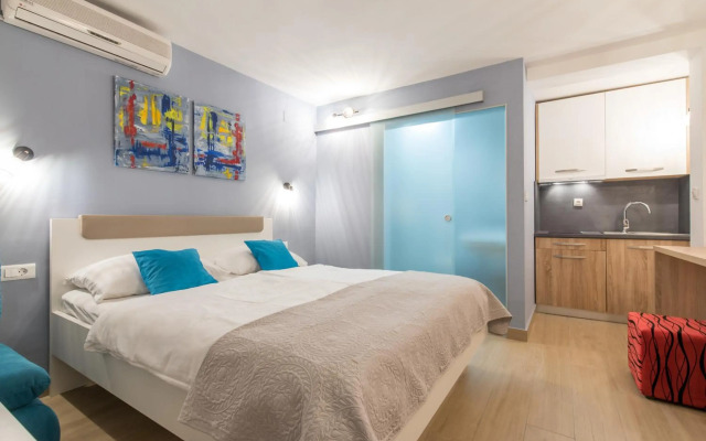 Beachfront Apartmants Zanic