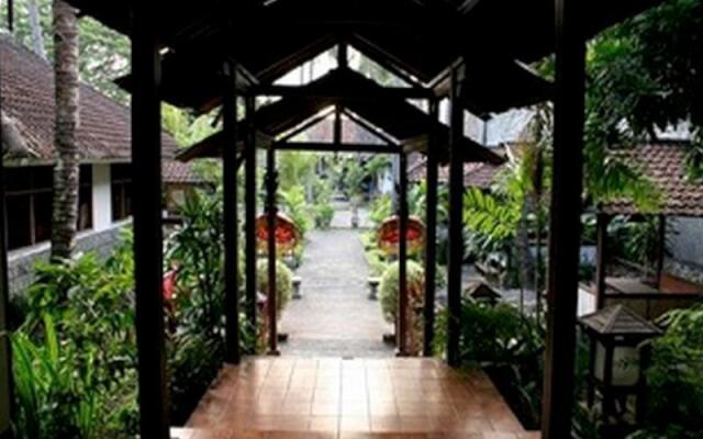 Janur Garden Hotel