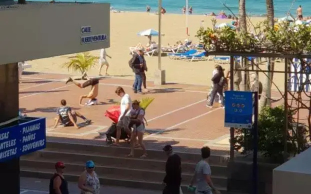 Las Canteras Seaview V by Canary365