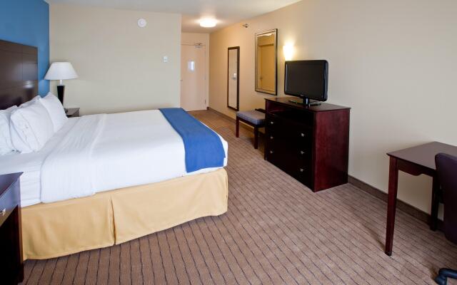 Holiday Inn Express Hotel & Suites Shelbyville Indianapolis by IHG