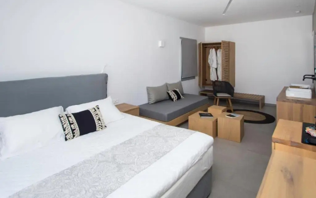 Oro Suites