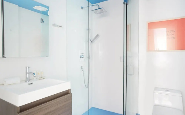 Sonder - South of 5th