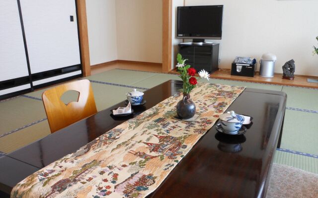 Saga Grace Hotel
