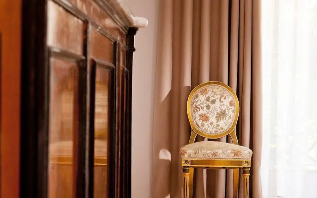 Rimondi Estate Collection