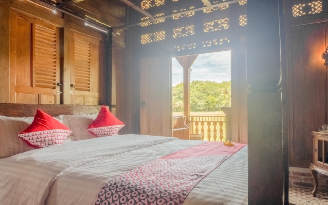 OYO 593 Kalaras Hotel & Cottage – Guest Rooms – Batukaras
