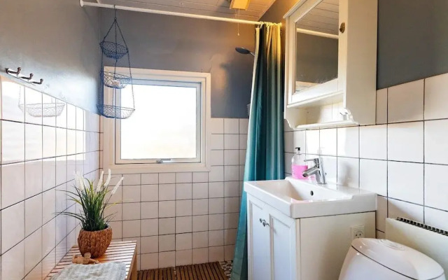 6 Person Holiday Home in Hals
