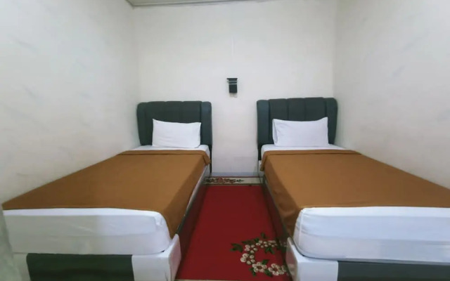 Capital O 94156 Hotel Gemudi Gold Islami