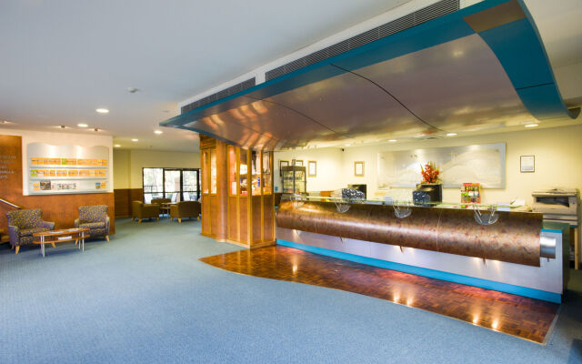 Noosa Lakes Resort