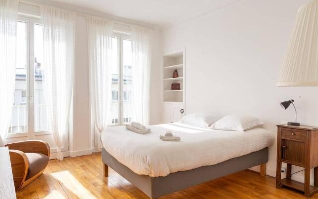 Koaven - Bel appartement 65m2 Cours Dajot - Balcon avec vue mer