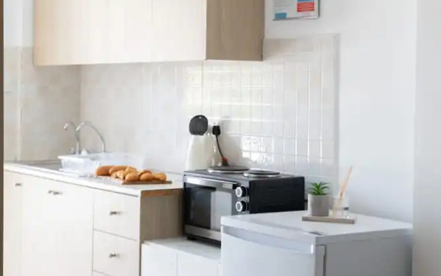 Valentina Coastal Suites in Central Paphos 3