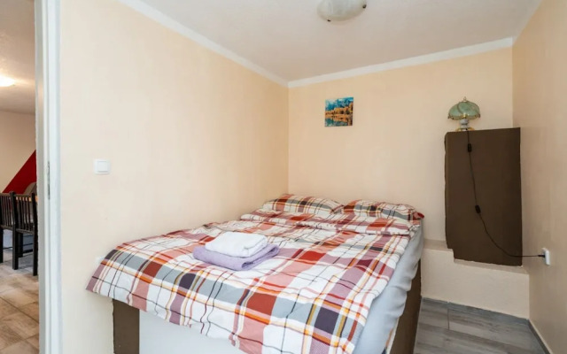 Apartments Robi & Kristina