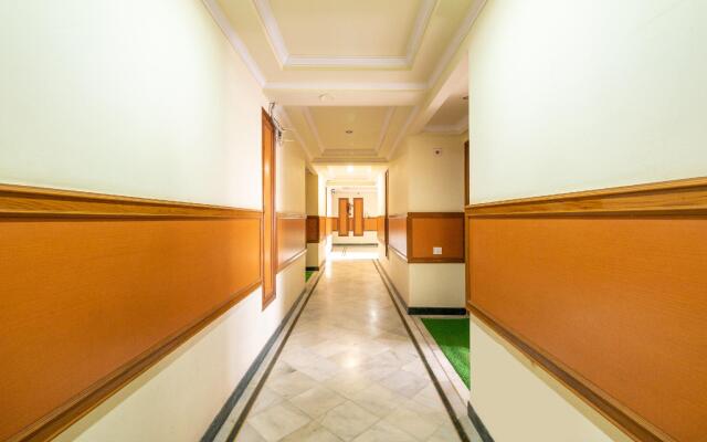 Capital O 797 Adarsh Inn