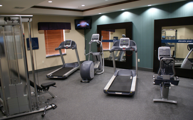 Hampton Inn & Suites Center