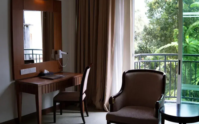 Greenhill Resort