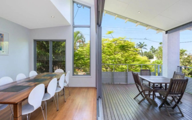 Moffat Retreat, Moffat Beach