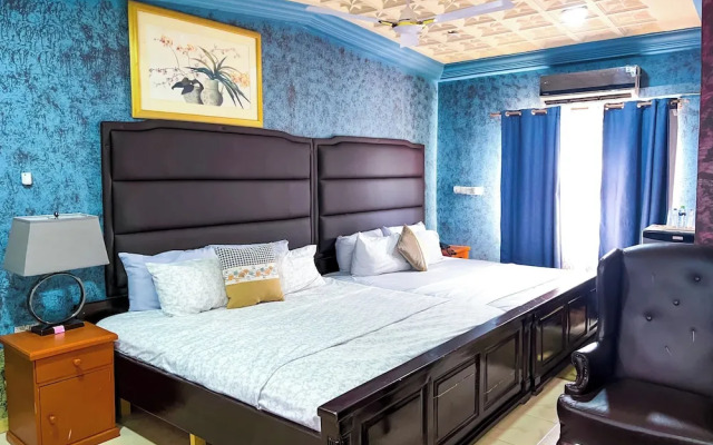 Golden Touch Executive Hotel