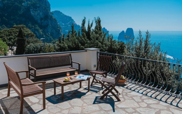 Villa Capri by Myvillacollection