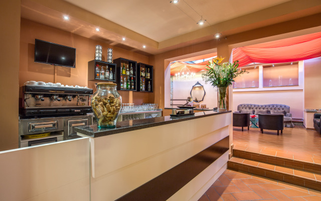 Hotel Villa Cesi