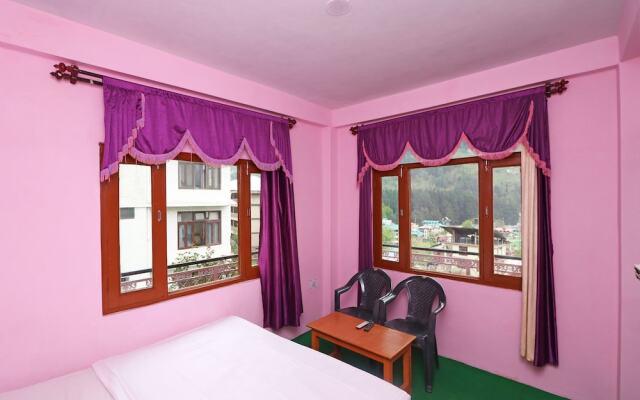 OYO 14238 Home Valley View Studios Hadimba Road