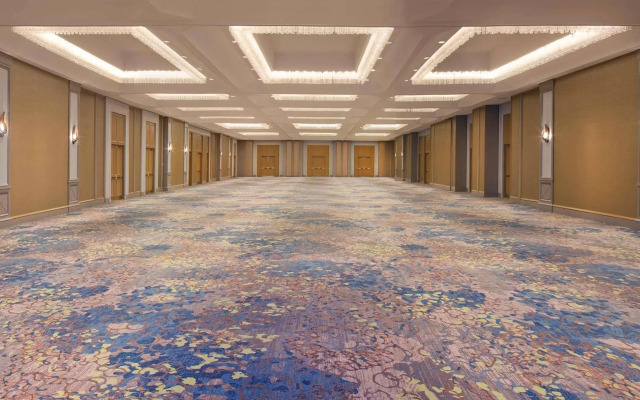 The Westin Dallas Park Central