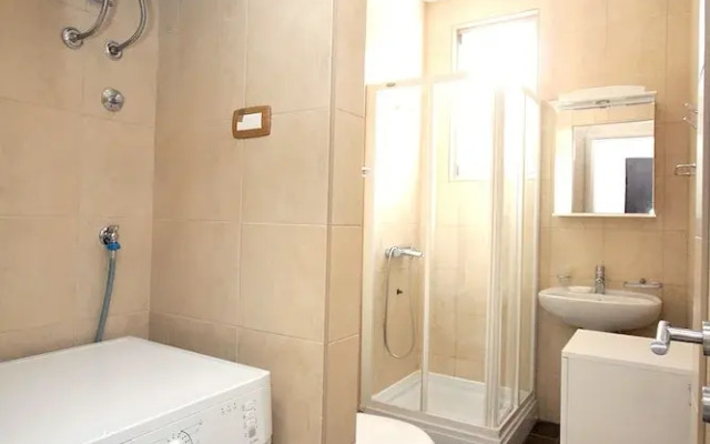 Apartments Mirista