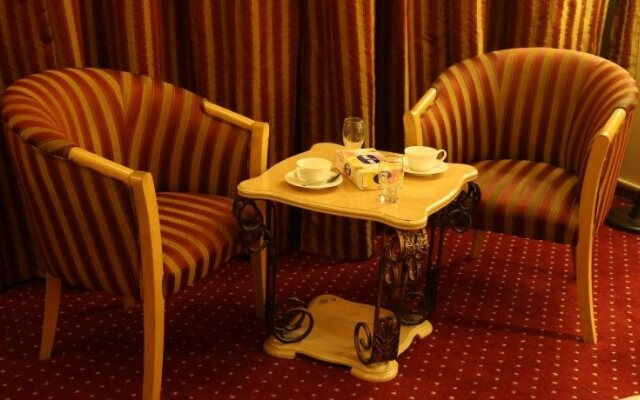 Safwat Al Amal Hotel