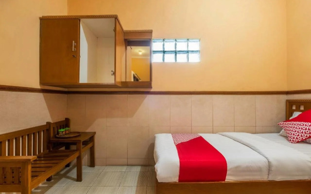 Collection O Kebon Jeruk Near Taman Balai Kota