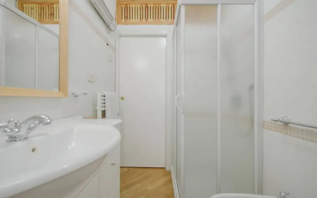 D'Annunzio 26 Art House