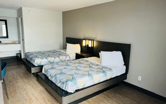 Motel 6 Cedar Rapids, IA