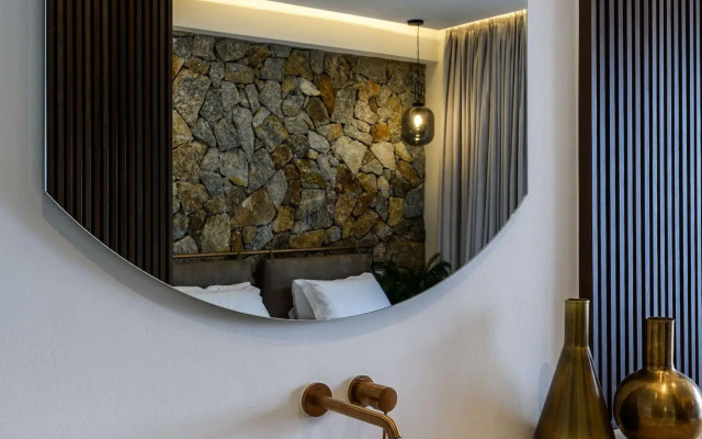Charisma Hotel and Wellness Suites